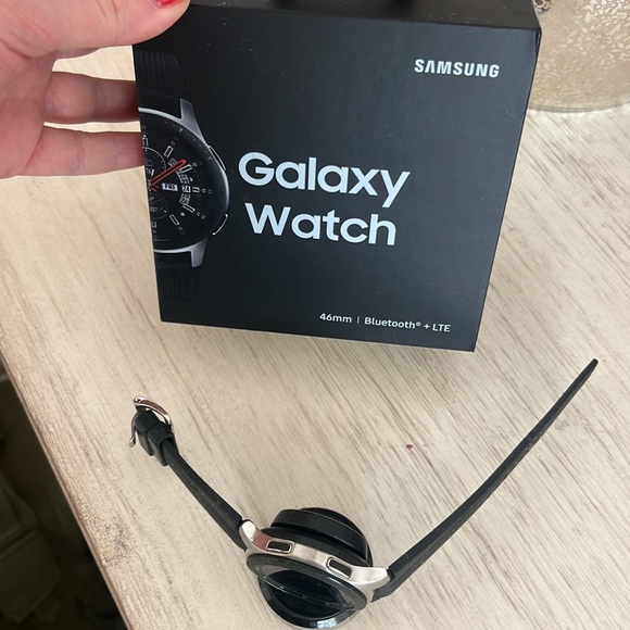 Samsung watch - Picture 4 of 4